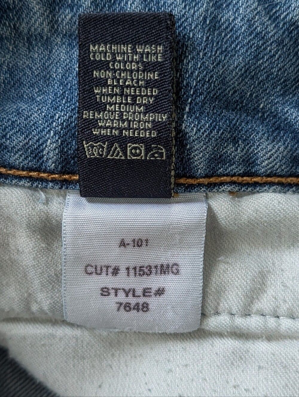 American Eagle Womens Medium Wash Vintage Y2k Low Rise Bootcut Jeans Size 6 - Picture 5 of 16